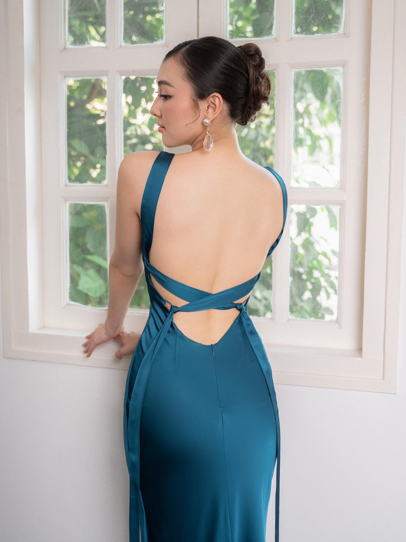 Backless Strappy Lake Blue Wedding Dress - BabynBeauty