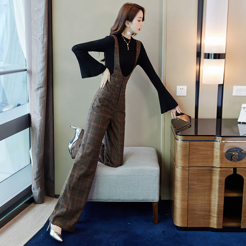 Wide-leg Pants Wear A Lightly Cooked Two-piece Suit