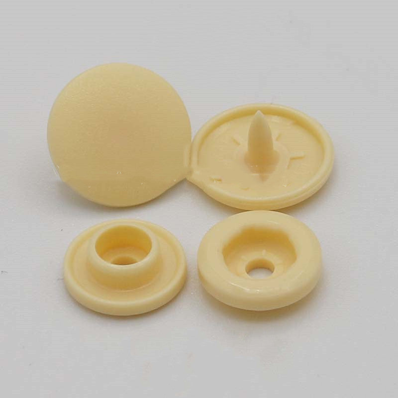 Frosted Matt Eco-Friendly Plastic Snap