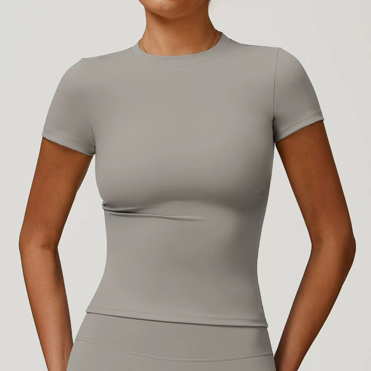 Spring T-shirt, Quick Drying Women's Yoga Suit, Short Sleeved Fitness Top, Running Exercise