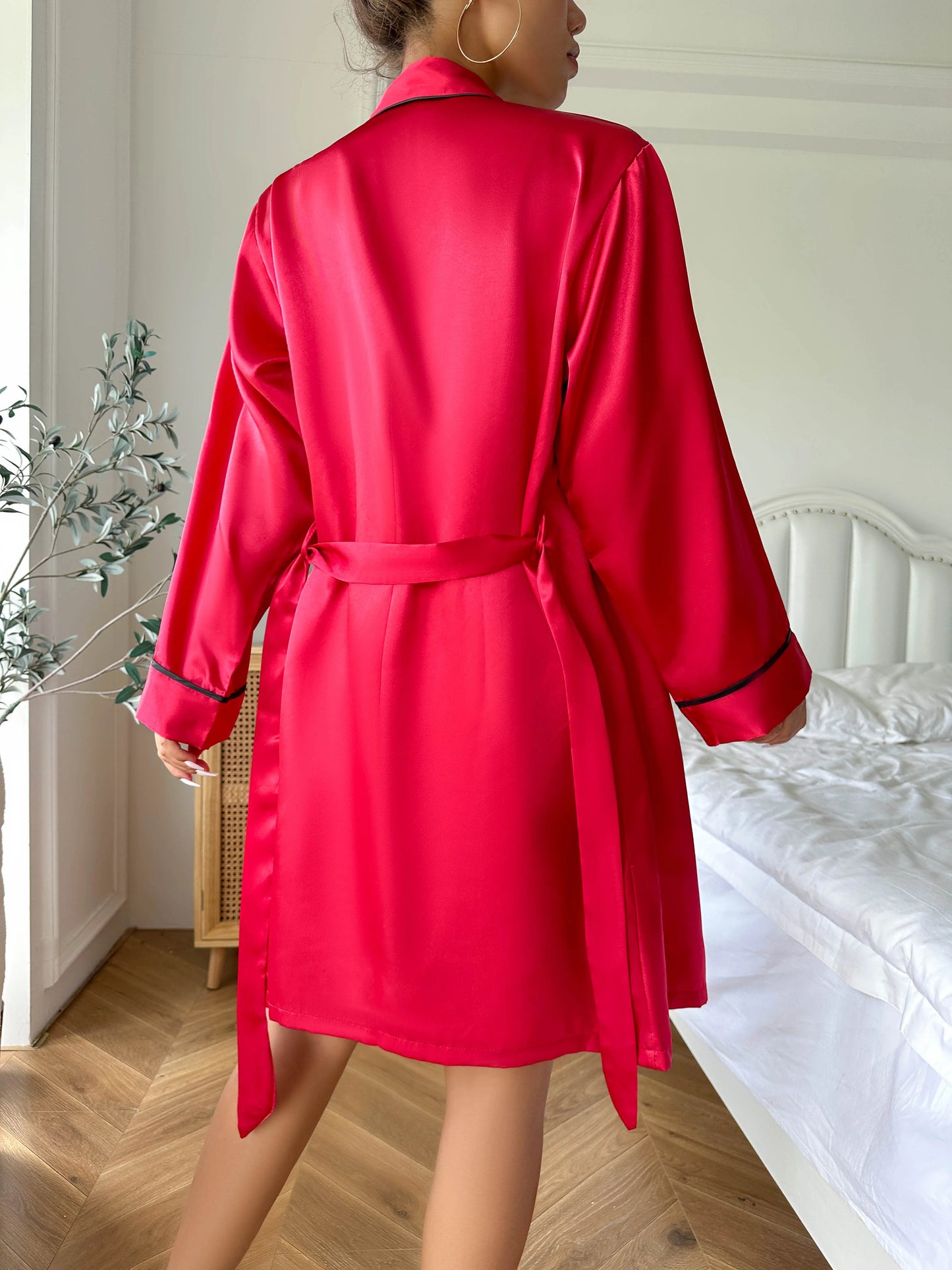 Simple Satin Pajama Set Long Sleeve Belted Robe V Neck Cami Top And Shorts Women's Sleepwear