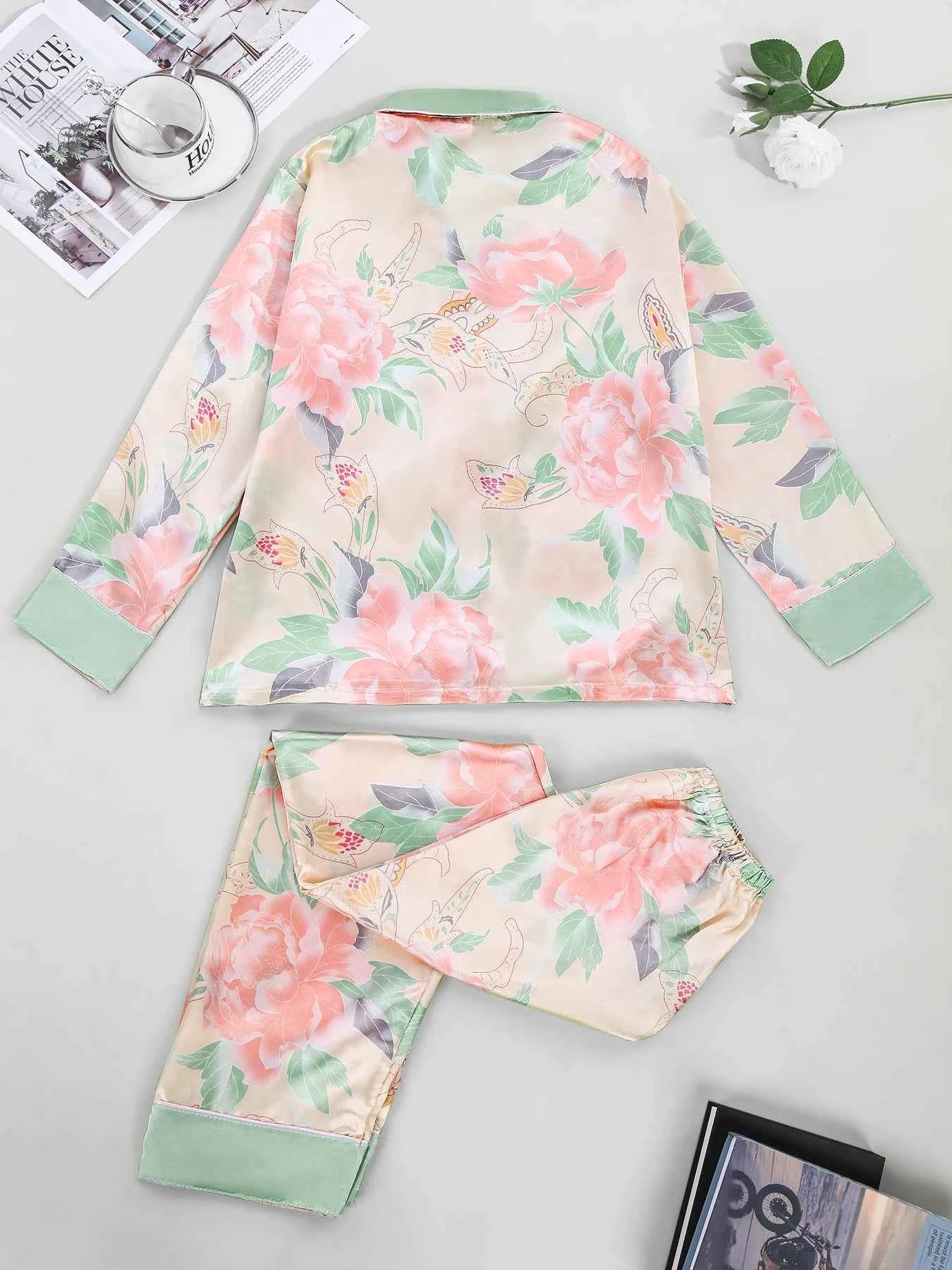 Women's Satin Simulated Silk Lotus High end Breathable Silk Slip Pajamas Women's Soft Simulated Silk Clothing Set