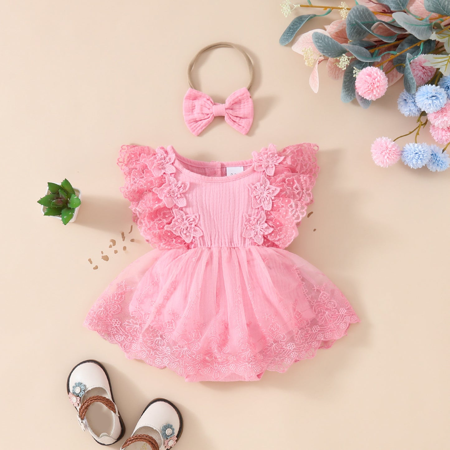 2025 Summer Baby Girl Sweet Sleeveless Lace Triangle Rompers Mesh Lace Flower Dress - BabynBeauty