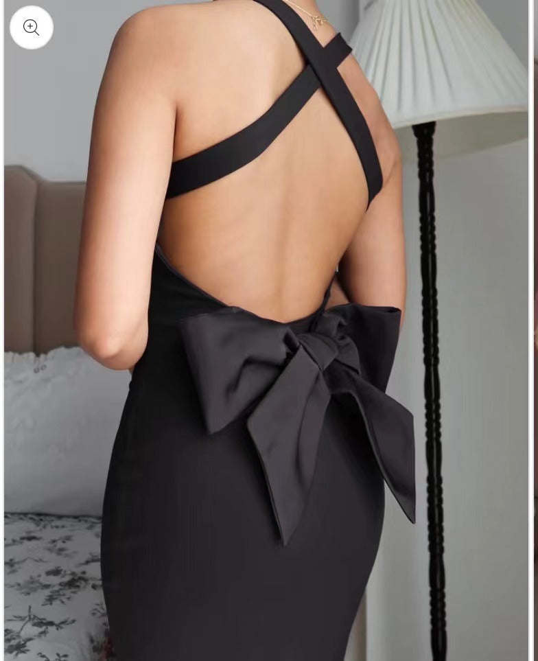Women Backless Solid Color Slim Cute Dress