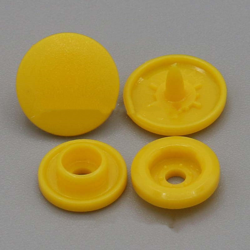 Frosted Matt Eco-Friendly Plastic Snap