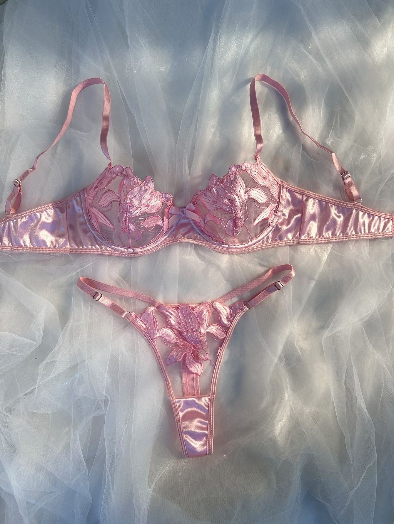 Lace Embroidery Mesh See-through Sexy Lingerie Set