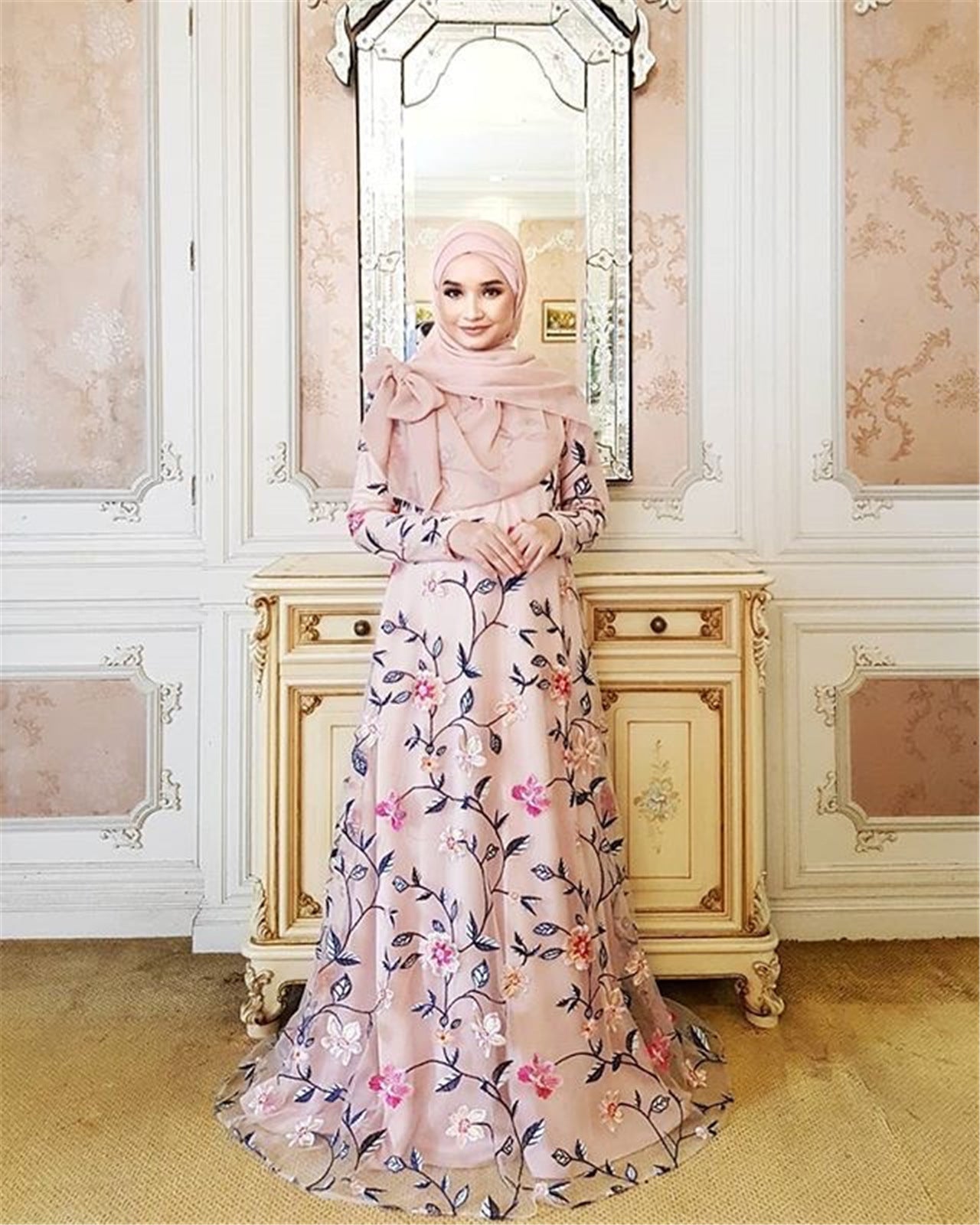 Embroidered Mesh Middle East Turkey Dress - BabynBeauty