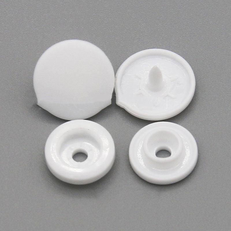 Frosted Matt Eco-Friendly Plastic Snap